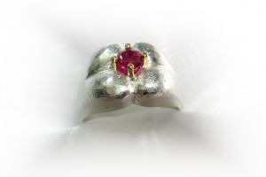 Ring 'Herzen'.jpg